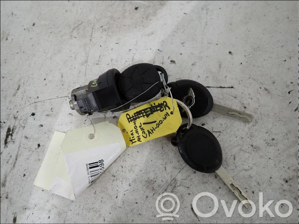 Mini One - Cooper R50 - 53 Ohjauspyörän lukitus 