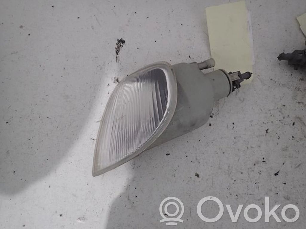 Citroen Saxo Front indicator light 