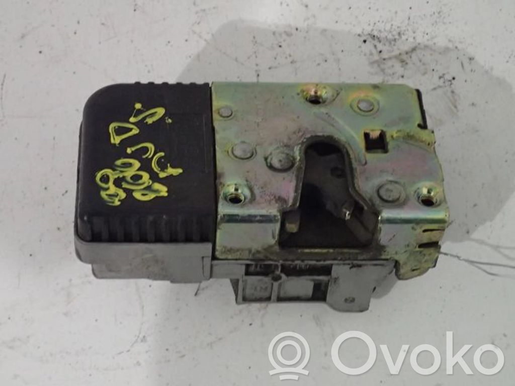 Peugeot 806 Front door lock 