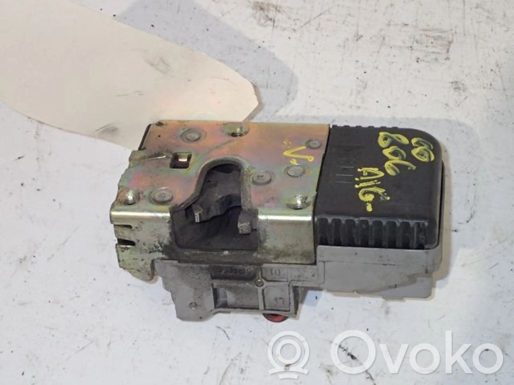 Peugeot 806 Front door lock 