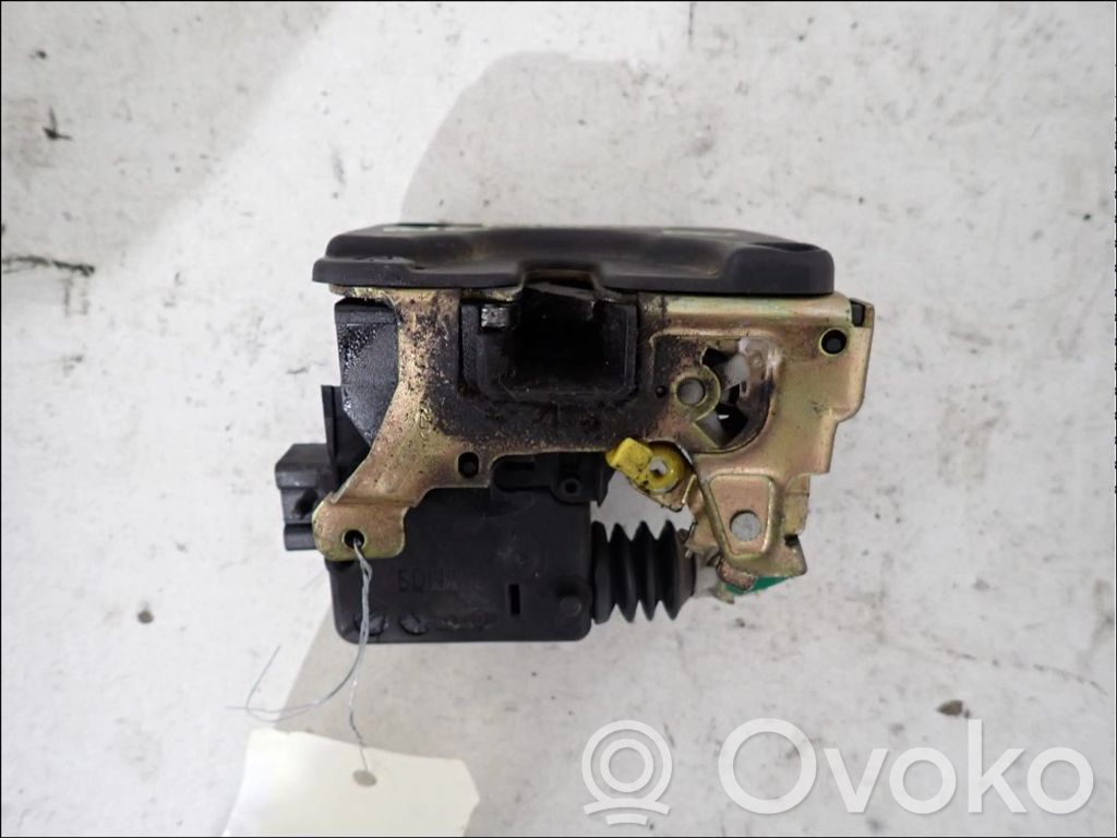 Renault Kangoo I Front door lock 