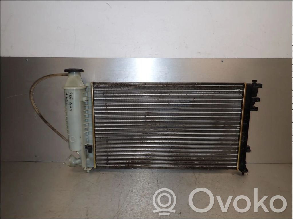 Peugeot 306 Coolant radiator 