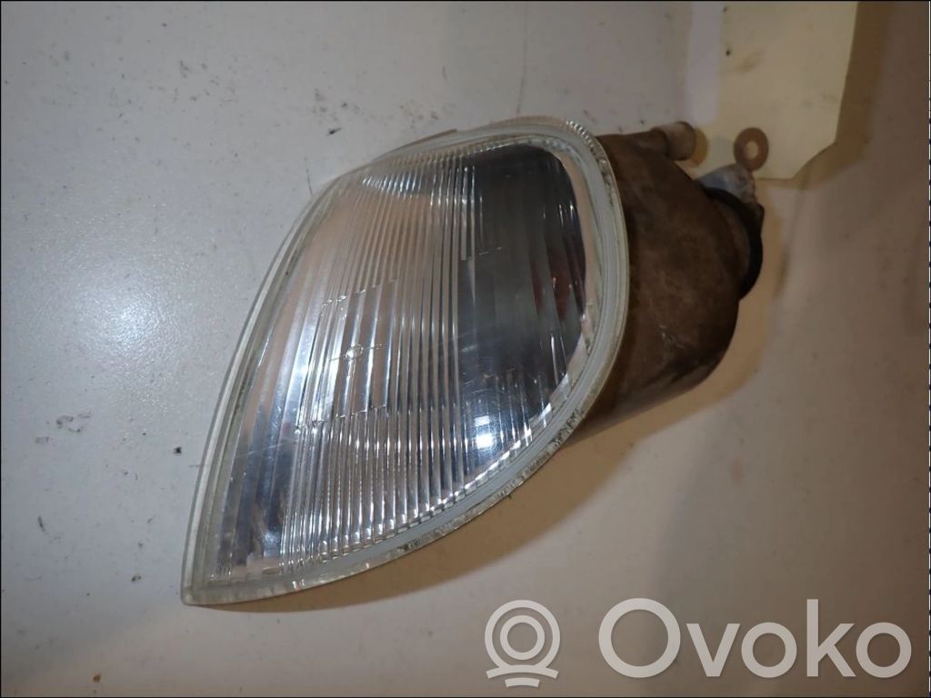 Citroen Saxo Front indicator light 