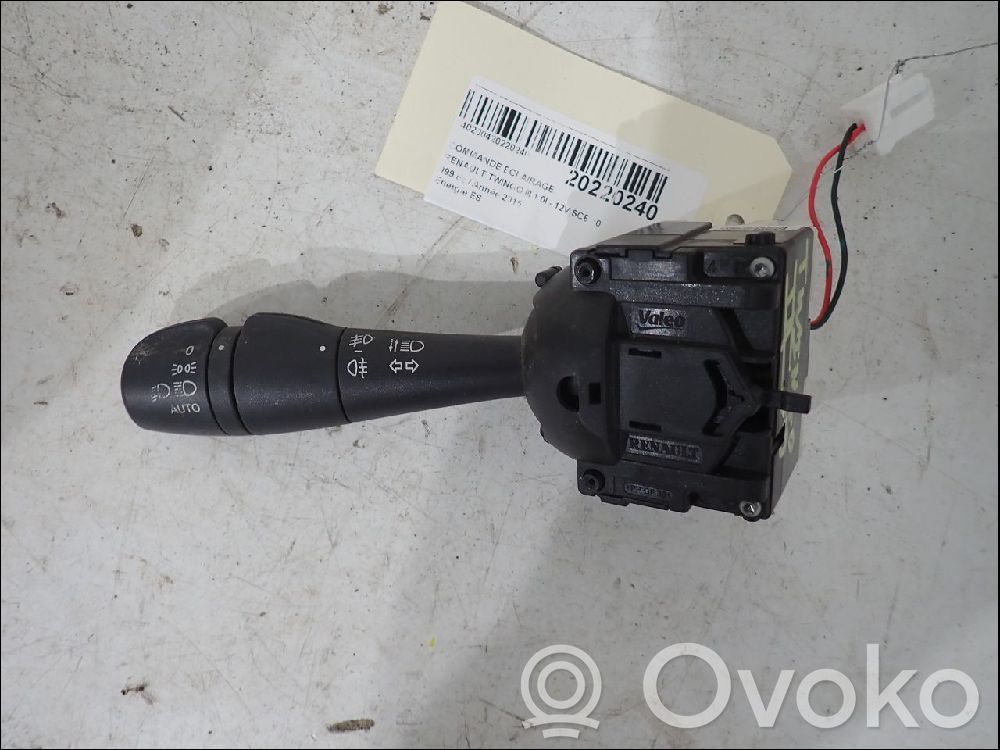 Renault Twingo III Indicator stalk 