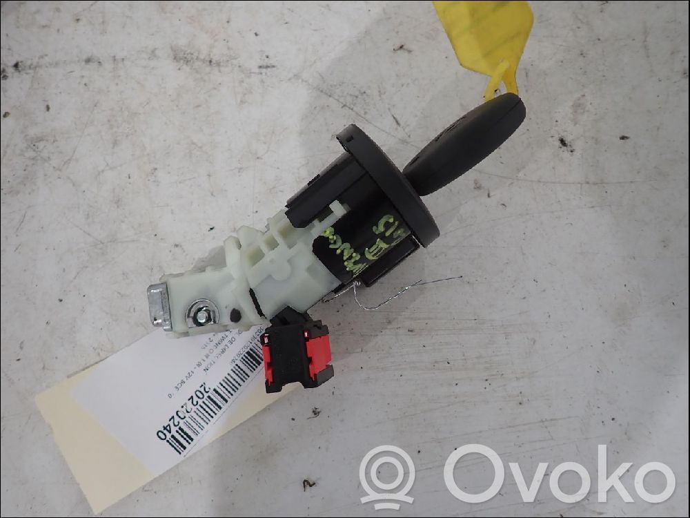 Renault Twingo III Steering wheel lock 
