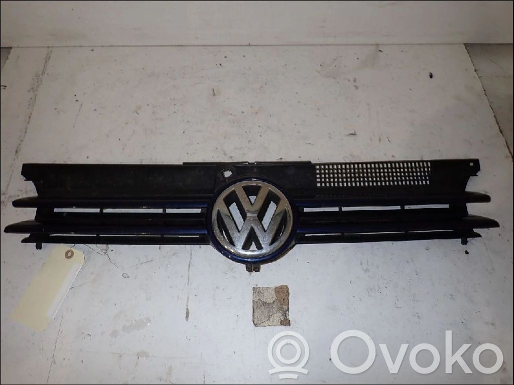 Volkswagen Golf IV Maskownica / Grill / Atrapa górna chłodnicy 