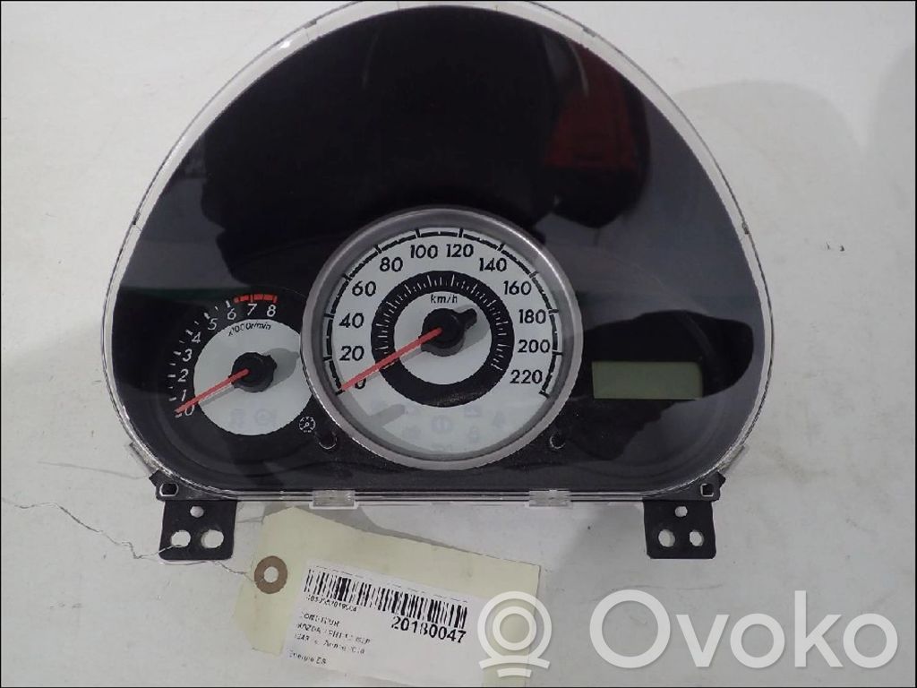 Mazda 2 Speedometer (instrument cluster) 