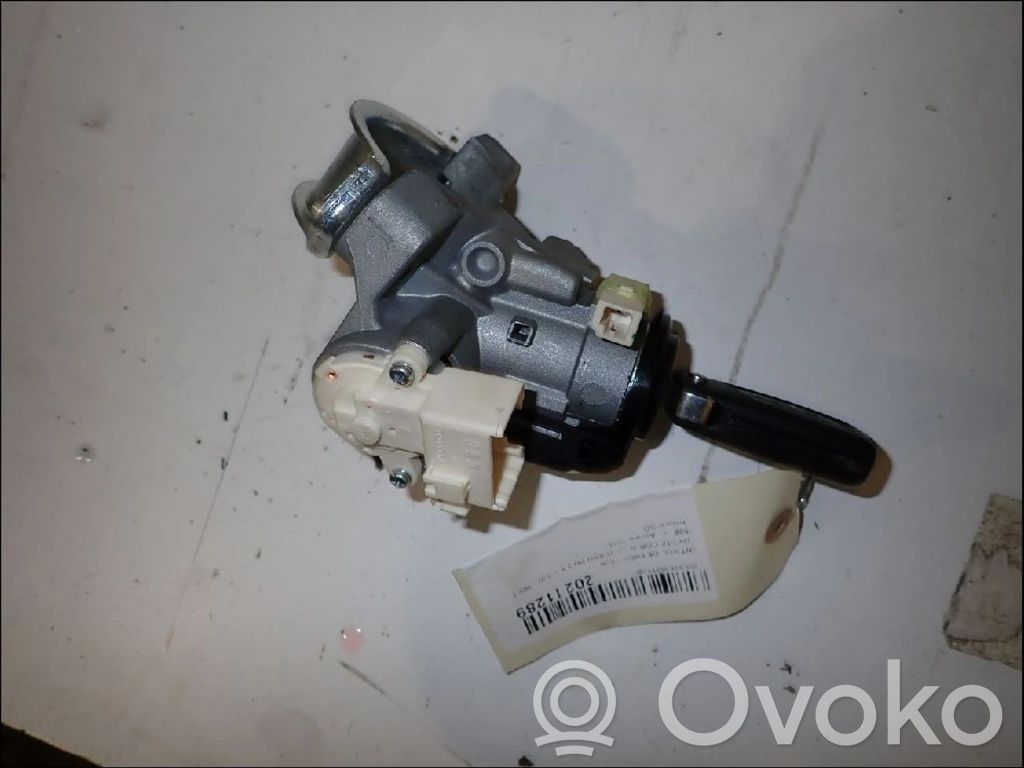 Toyota Verso Steering wheel lock 