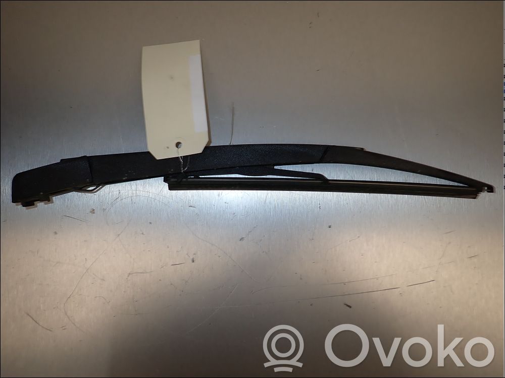 Opel Corsa D Rear wiper blade arm 