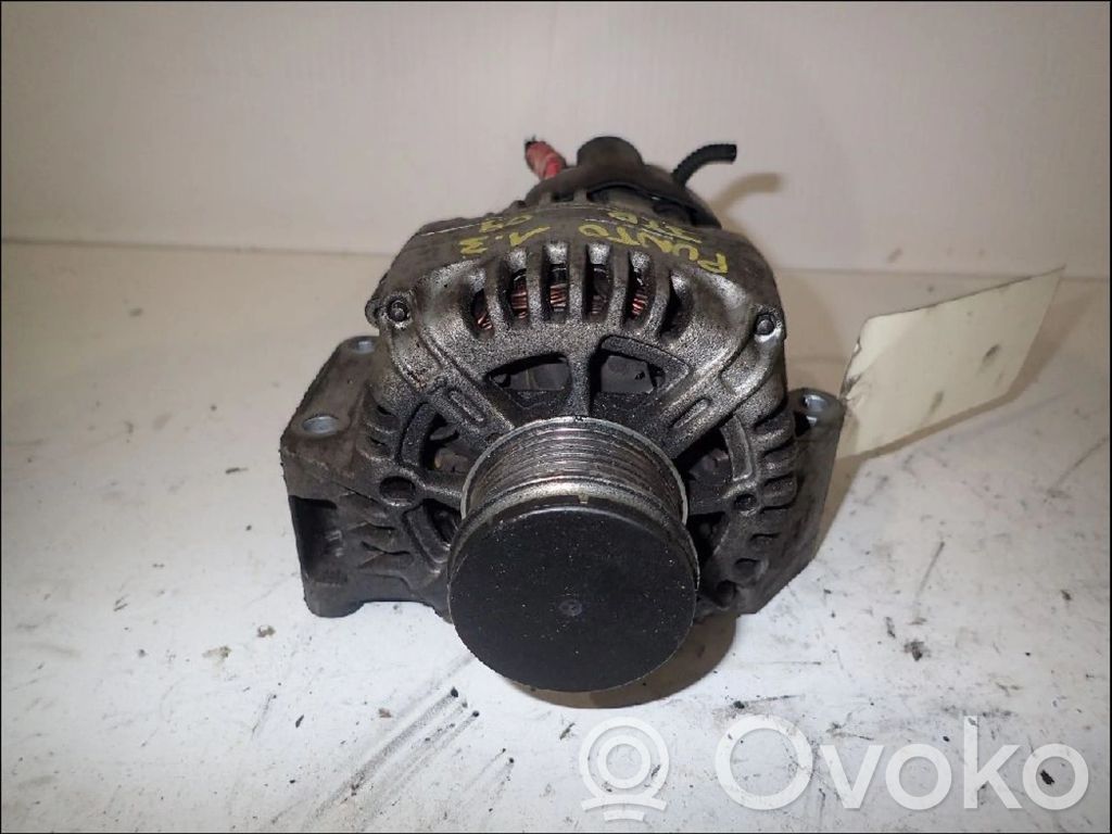 Fiat Punto (188) Ģenerators 