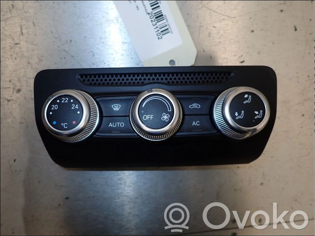 Audi A1 Climate control unit 