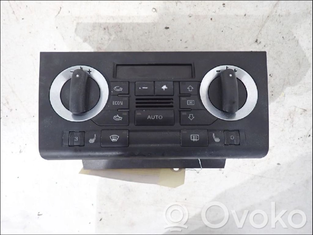 Audi A3 S3 8P Panel klimatyzacji 