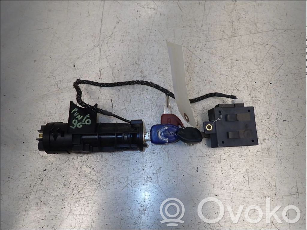 Fiat Punto (176) Steering wheel lock 