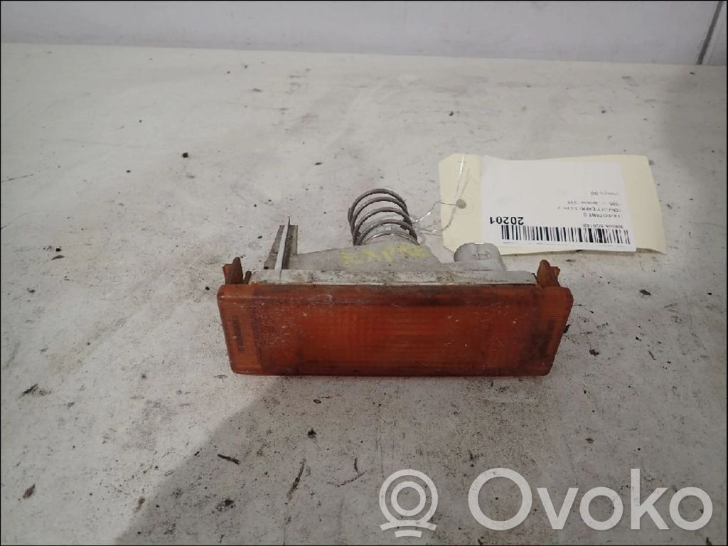 Renault Express Front indicator light 