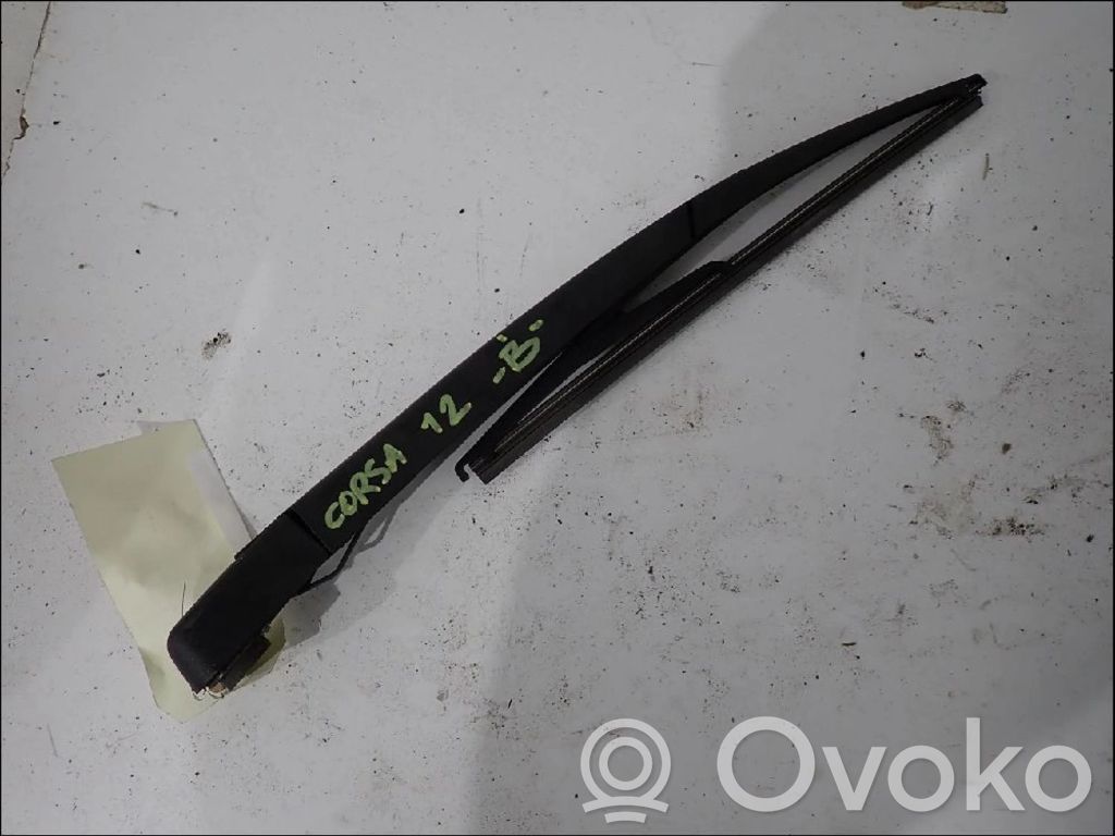 Opel Corsa D Rear wiper blade arm 