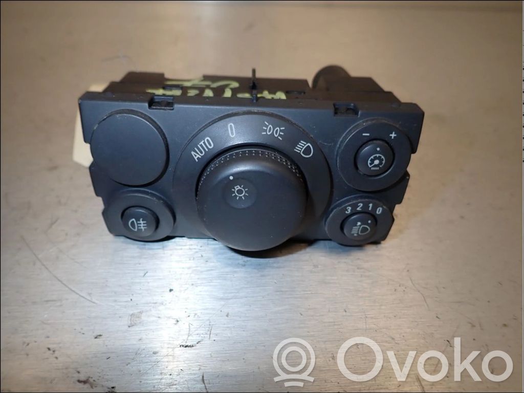 Opel Astra H Indicator stalk 
