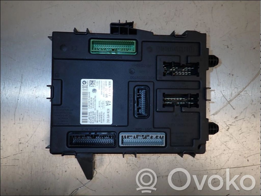 Renault Kadjar Fuse module 