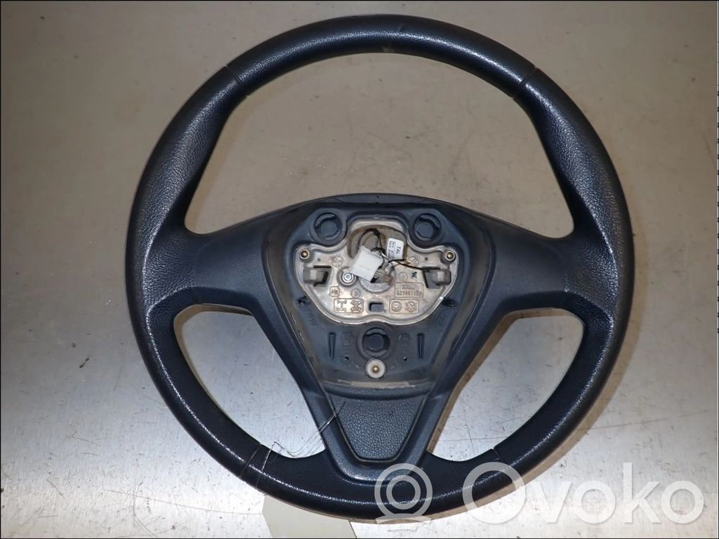 Ford Fiesta Ohjauspyörä 