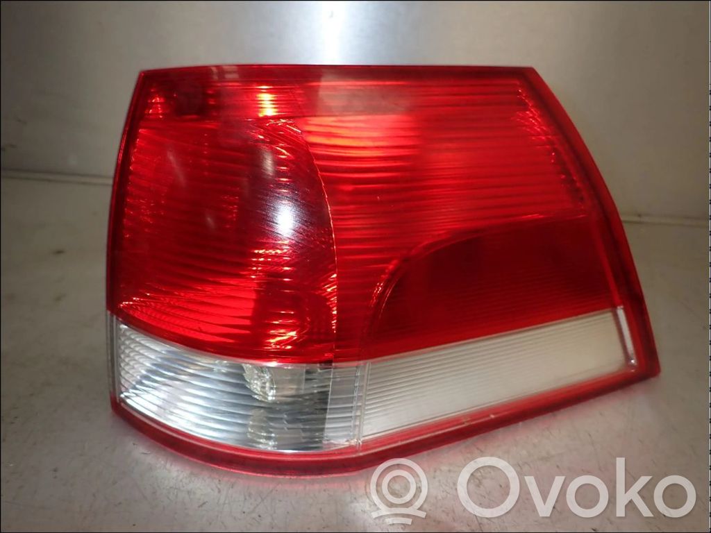 Opel Vectra C Lampa tylna 