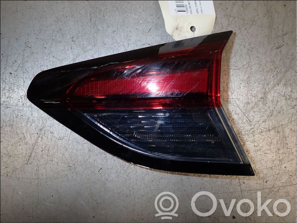 Opel Corsa F Luces portón trasero/de freno 