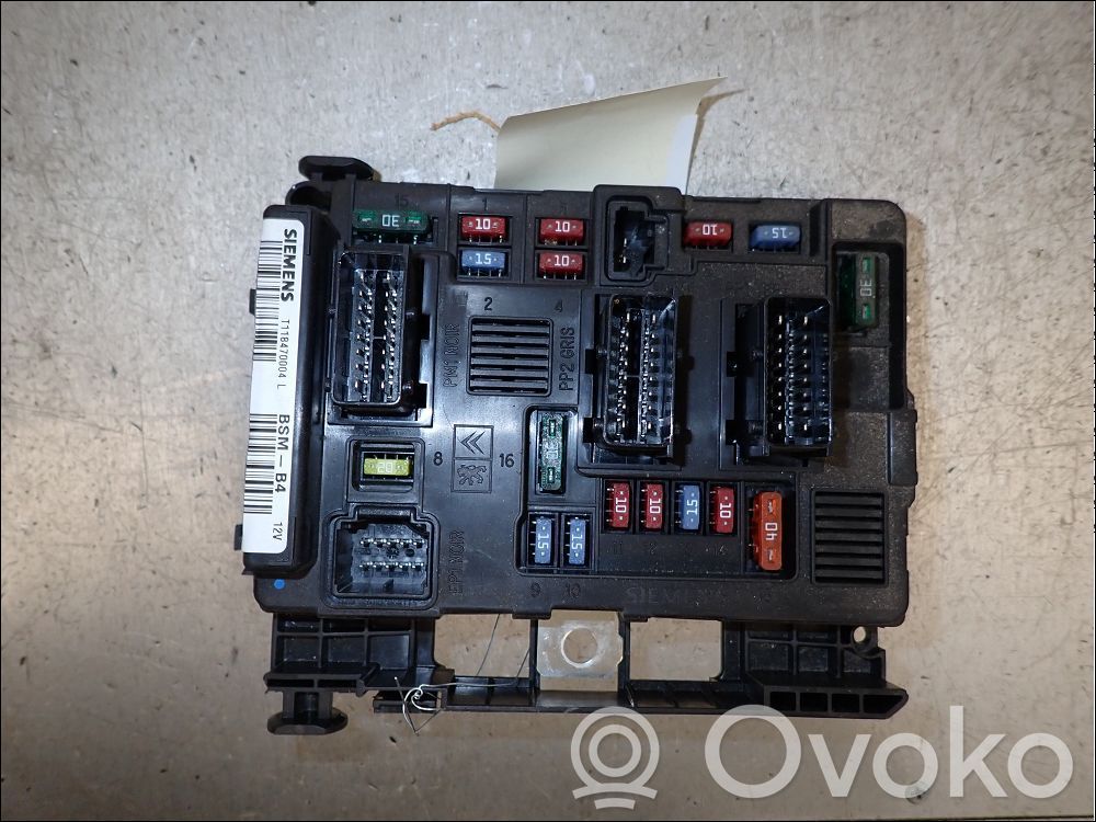 Citroen C3 Fuse module 