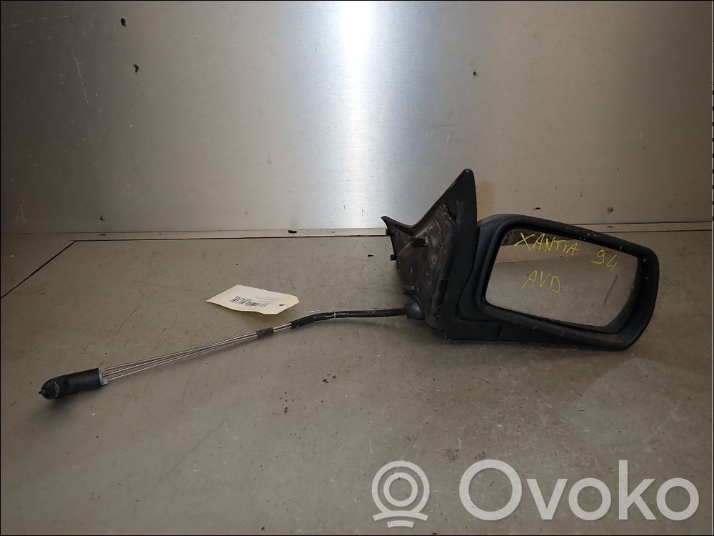 Citroen Xantia Manualne lusterko boczne drzwi przednich 
