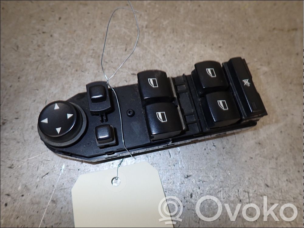 BMW 3 E36 Electric window control switch 