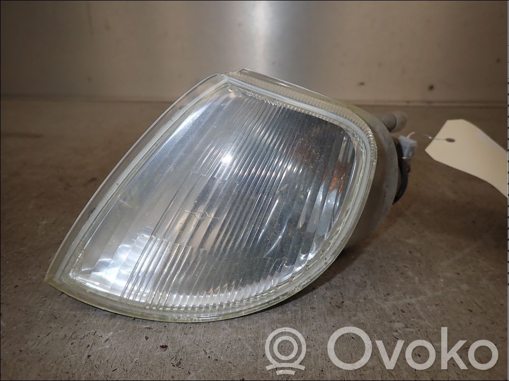 Citroen Saxo Front indicator light 