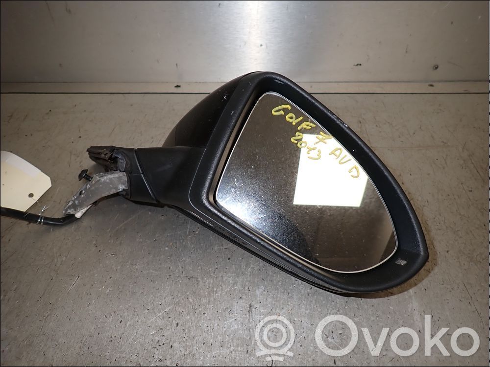 Volkswagen Golf VII Elektryczne lusterko boczne drzwi przednich 