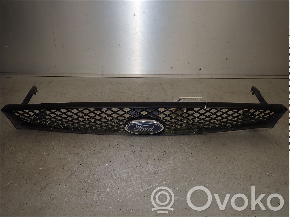 Ford Focus Oberes Gitter vorne 