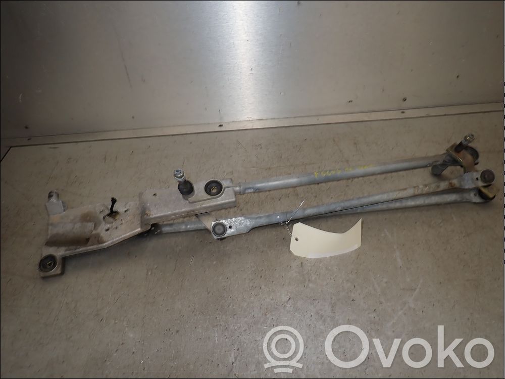 Ford Focus Front wiper linkage 