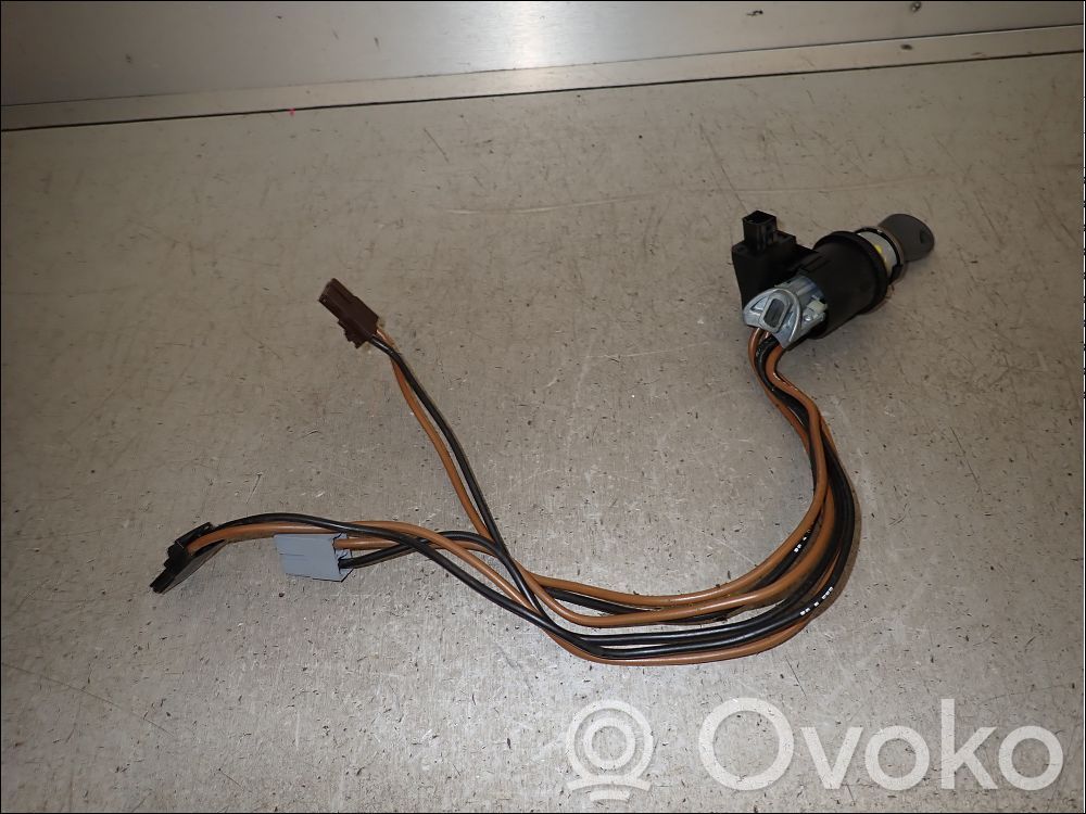Citroen Xsara Ohjauspyörän lukitus 