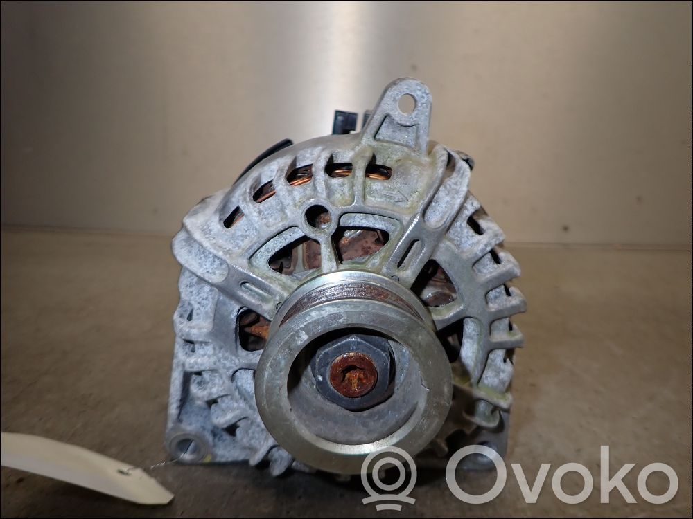 Opel Astra K Ģenerators 