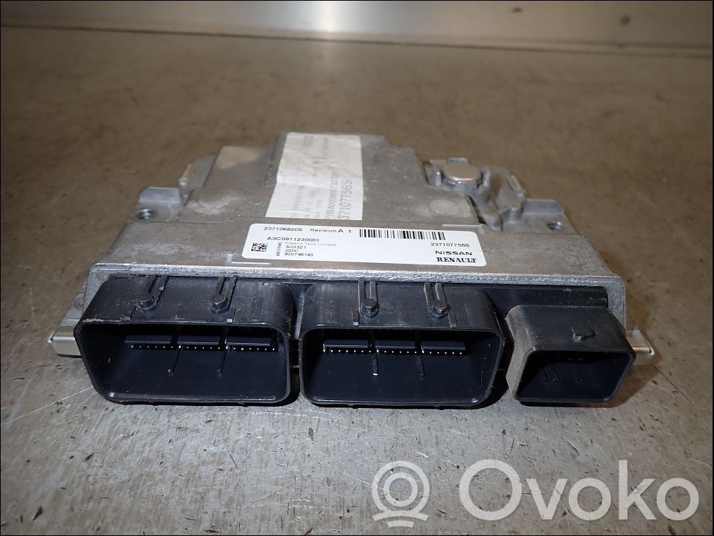 Renault Master III Engine control unit/module 