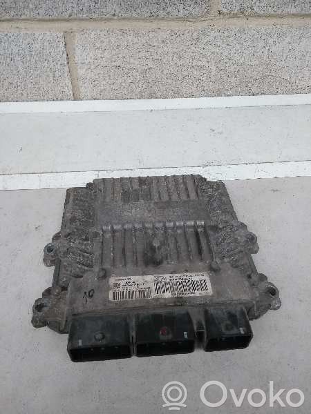 Peugeot Expert Engine control unit/module 