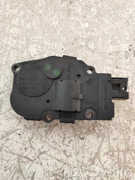 Interior heater climate box assembly housing   EF8331,170092011,929888G