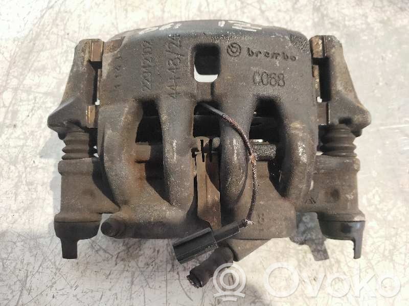 Etujarrusatula   22942102