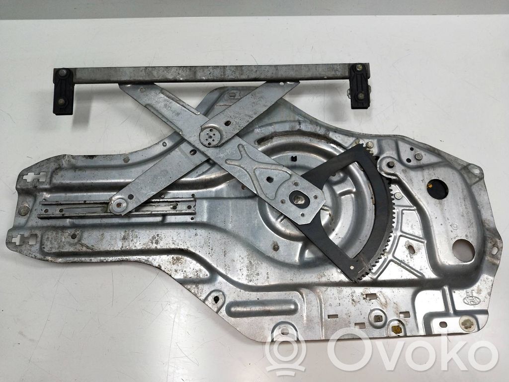 Hyundai Elantra Manualny podnośnik szyby drzwi przednich 