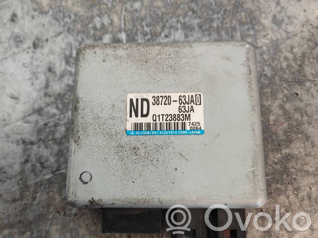 Door central lock control unit/module   3872063JA0,Q1T23883M