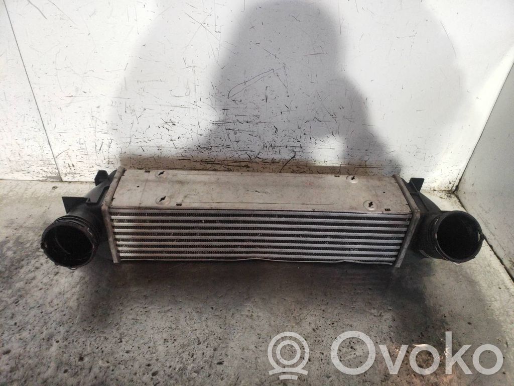 BMW 3 E90 E91 Intercooler radiator 
