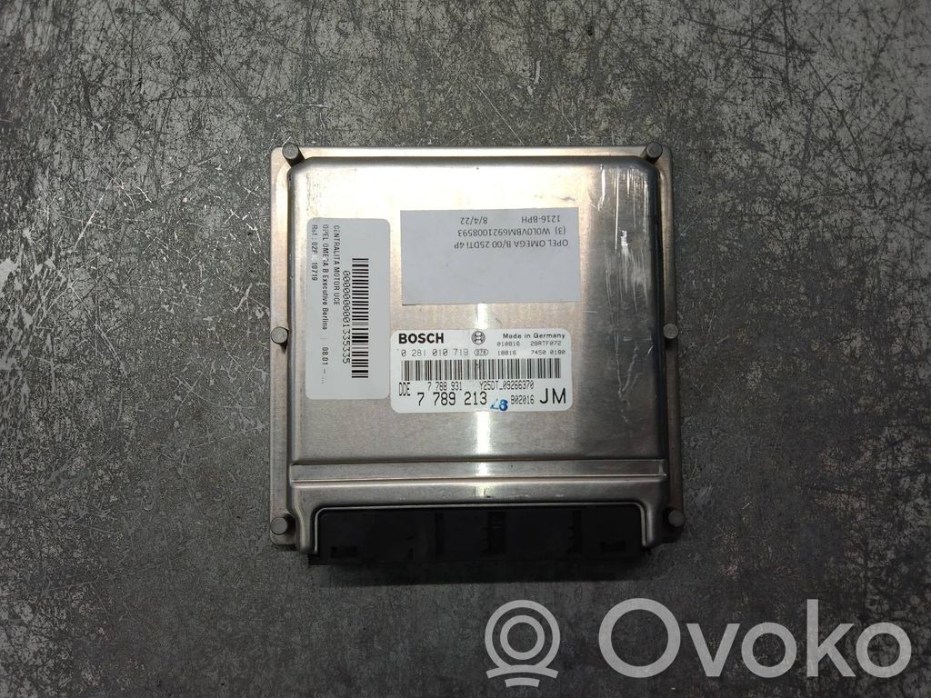 Opel Omega B2 Engine control unit/module 