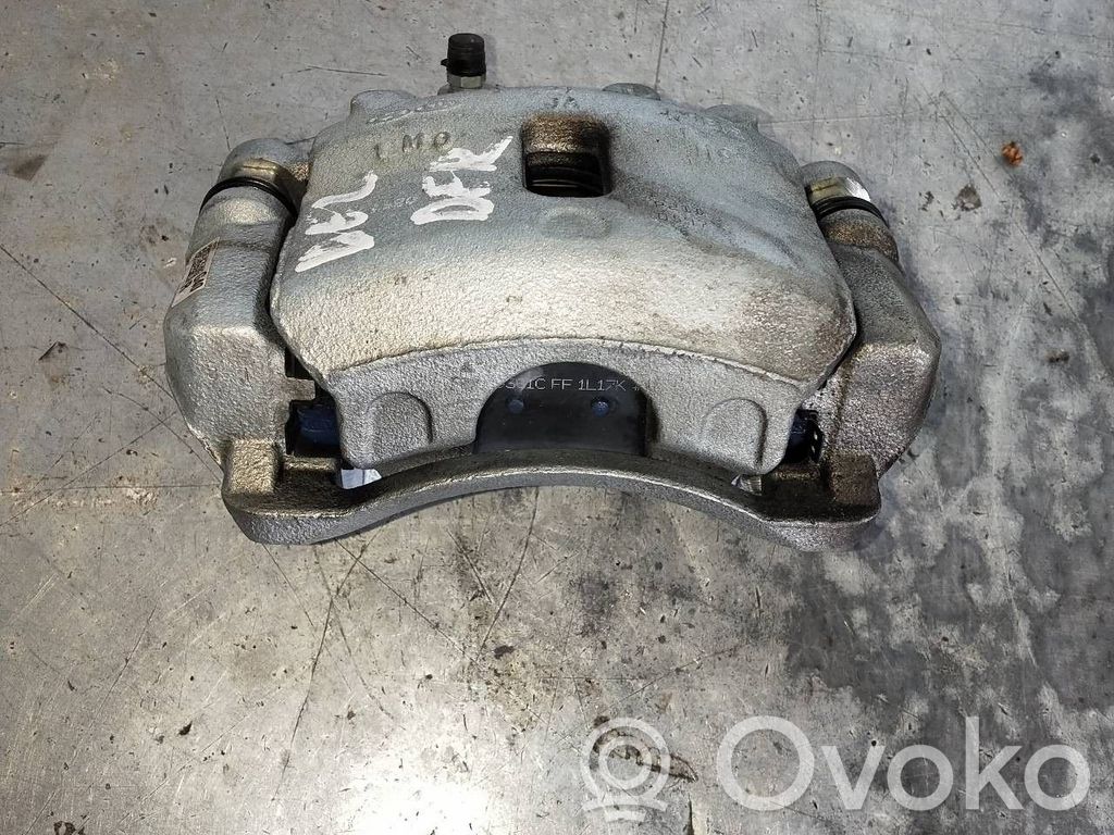 Front brake caliper