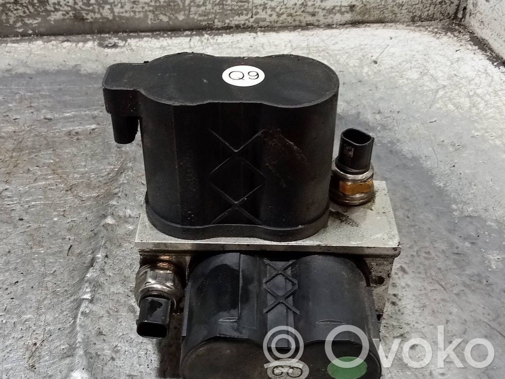 Mercedes-Benz Sprinter W901 W902 W903 W904 Pneumatinės (oro) pakabos kompresorius 