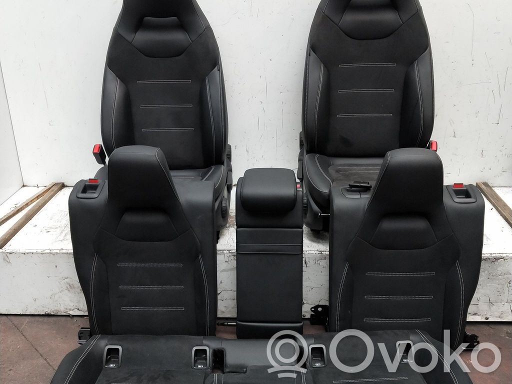Mercedes-Benz AMG GT R190 C190 Seat set 