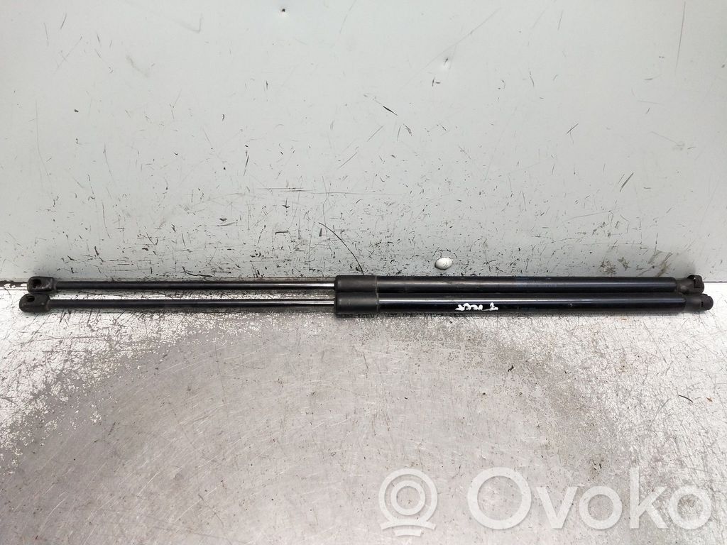Volkswagen Caddy Tailgate/trunk strut/damper 