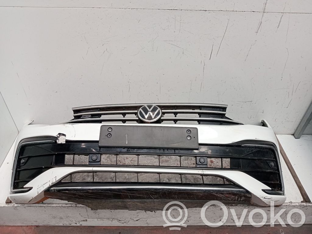 Front bumper   VERFOTOS