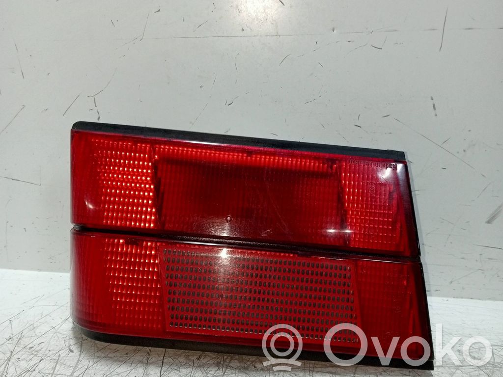 Headlight/headlamp bulb   1384011L
