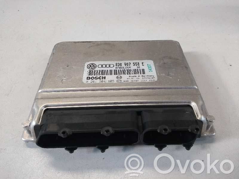 Audi A4 S4 B5 8D Variklio valdymo blokas 