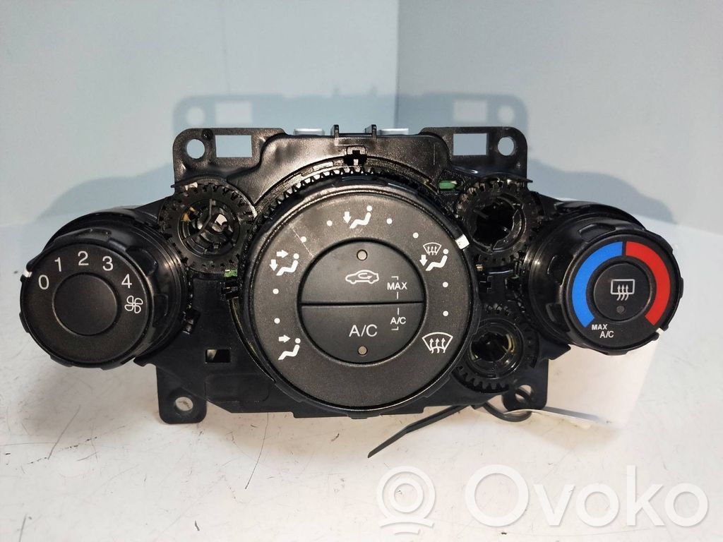 Ford Fiesta Air conditioner control unit module 