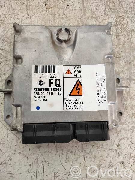 Nissan X-Trail T30 Engine control unit/module 